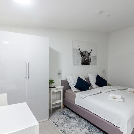 Ferienwohnung Domspatz Mit Klimaanlage Magdeburg Eksteriør bilde